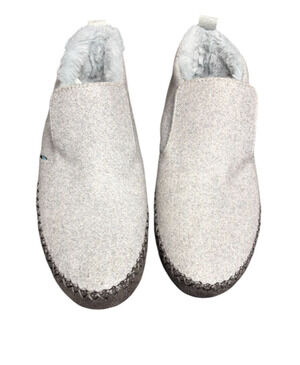 Toms NEW Nahla Frost Grey Two Tone Felt Slippers Cozy Lined Size 7